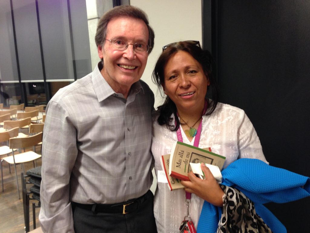 Fools Silvia Ramirez (right) meets author Francisco Jimenez at a book tour event in Palo Alto.